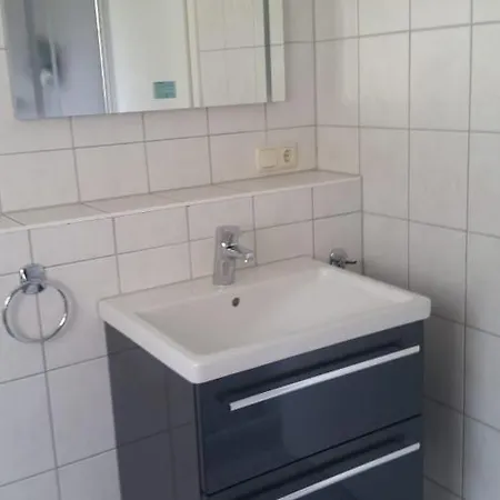 Darsser Weg 34 * Цингст