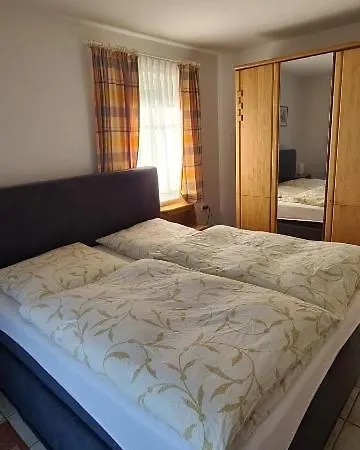 Darsser Weg 34 * Цингст